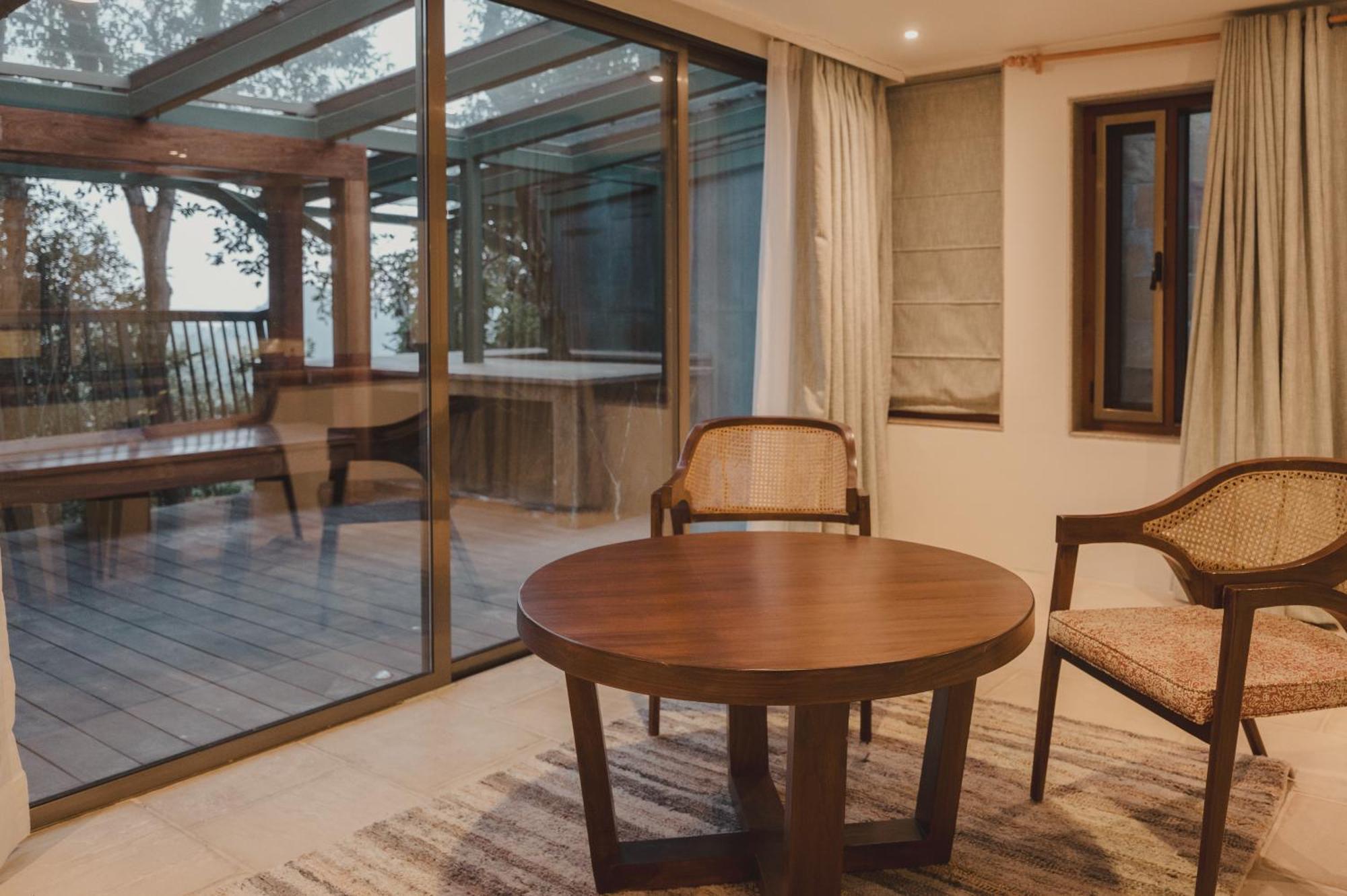 Brij Atmanya Bhowali, Nainital, A Luxury Mountain Escape Exterior photo